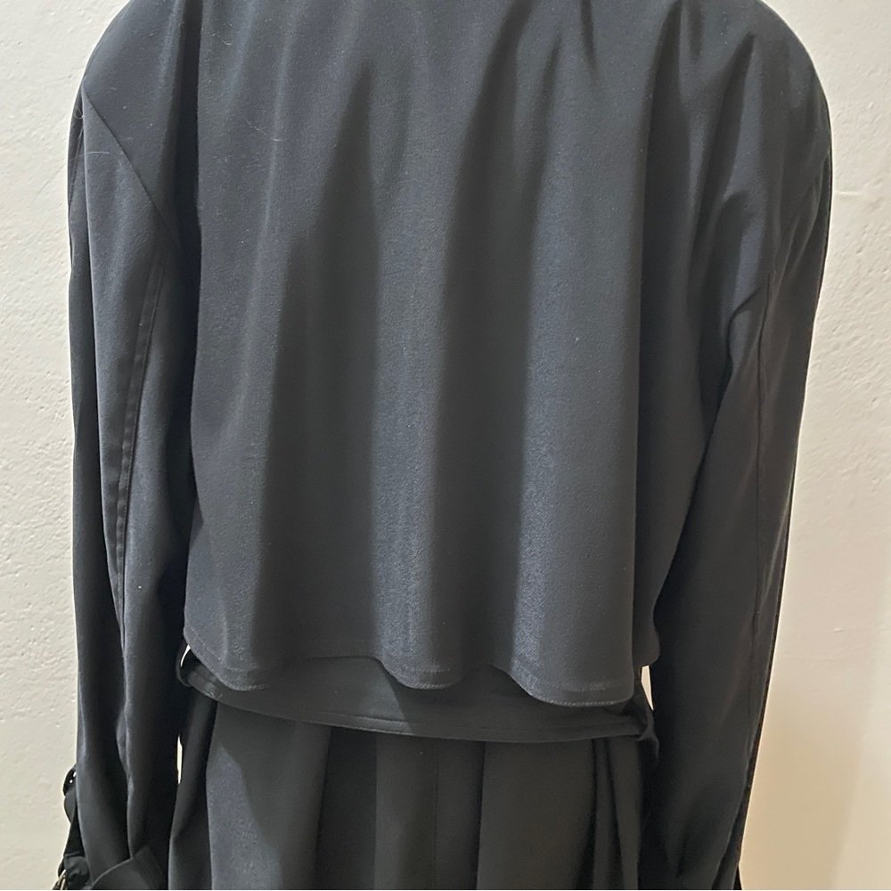 Vintage Liz Claiborne Classic Raincoat - Size 4 - Picture 11 of 14